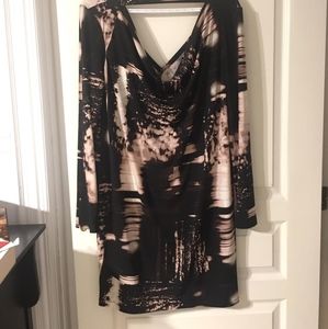 Calvin KLEIN dress with long sleeves